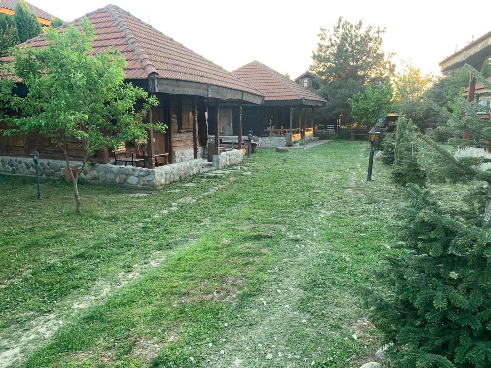 Satul Traditional Lodge *