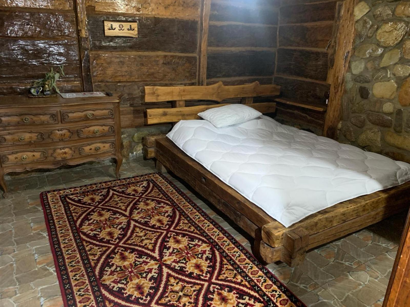 Satul Traditional Lodge