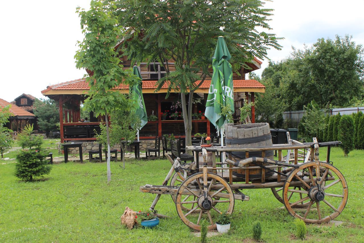 Satul Traditional Lodge *